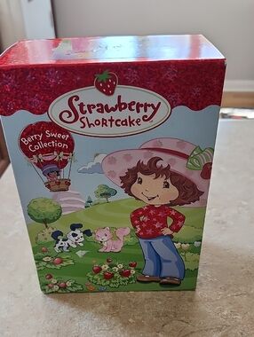 Strawberry Shortcake Berry Sweet Collection Dvd 5 Disc Set 2005 Kids